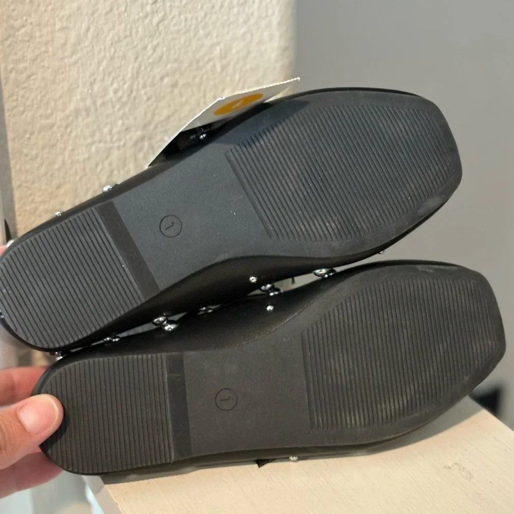 Art Class Big Girls Size 1 Ballet Flats with Adjustable Strap Black Silver Studs